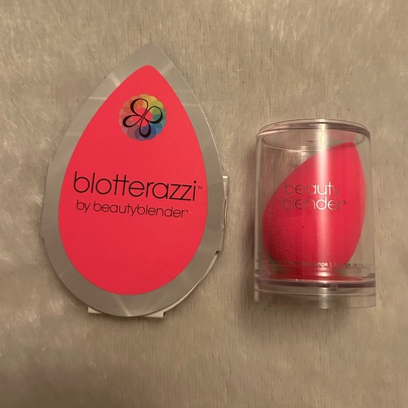 beautyblender Other - Beauty Blender Original Makeup Sponge & Blotterazzi Set New🩷